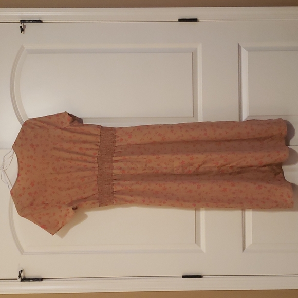 Kaileigh Lucinda Smocked Waist Midi Dress - Picture 5 of 5